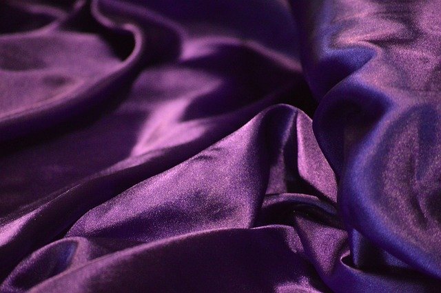 guide to shipping silk fabric